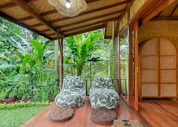 ロッジ Nishiyama House Sambangan By The Lavana Ambengan