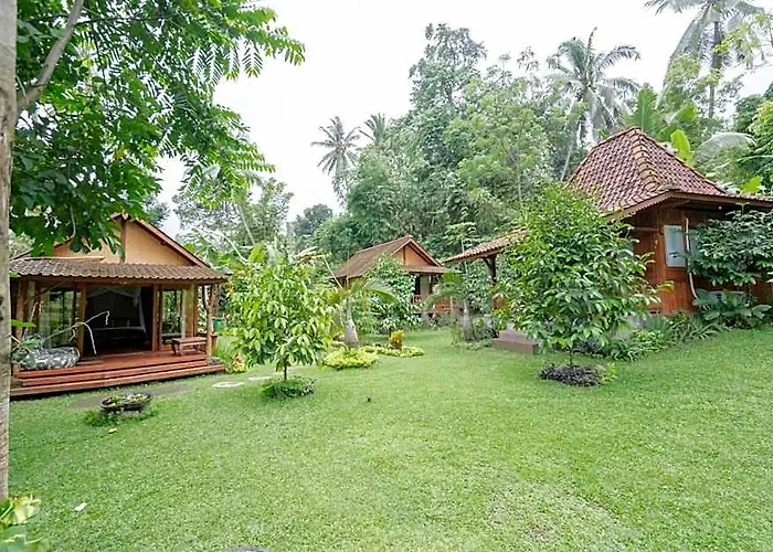 Nishiyama House Sambangan By The Lavana ロッジ