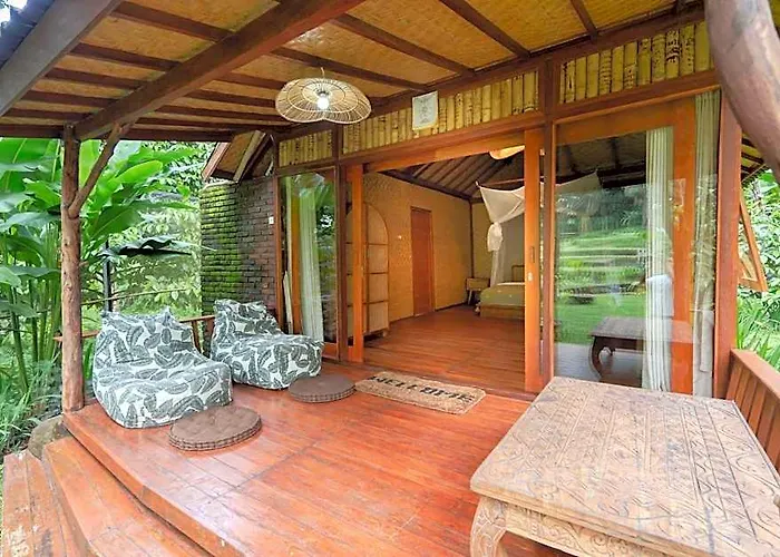 Nishiyama House Sambangan By The Lavana Lodge Ambengan