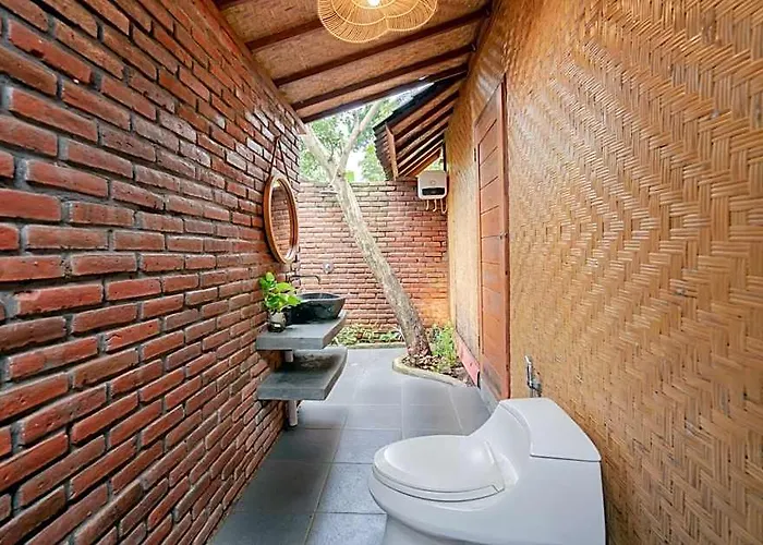 Nishiyama House Sambangan By The Lavana * Ambengan